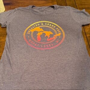Great Lakes Graphic Tee - Gray